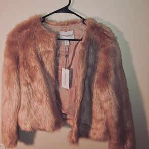 Pink fashion coat ( Carolina Belle )